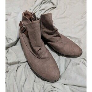 Blowfish Malibu Ankle Boots 10 Taupe Brown Slouchy Buckle Booties BF8138